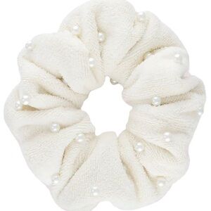 Stoney Clover Lane Seashell pearl scrunchie